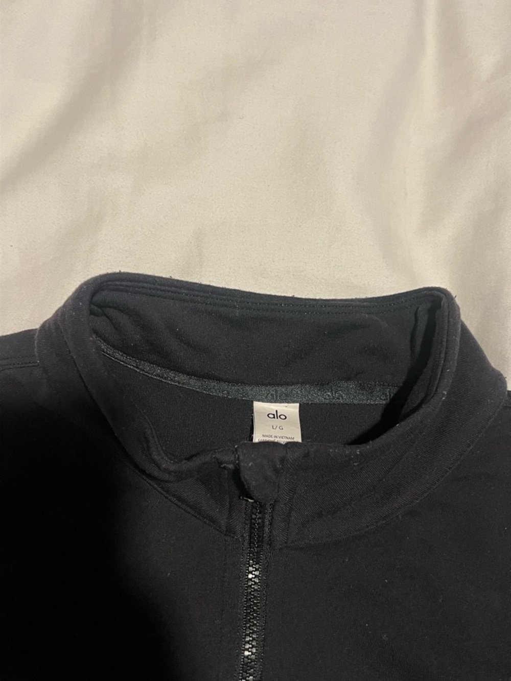 ALO Yoga Black Zip-Up Fitted Jacket - Picture 3 of 4